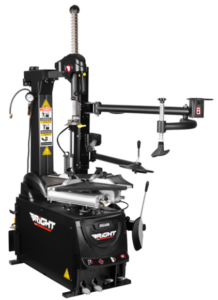 Däckmonteringsmaskin med hjälparm