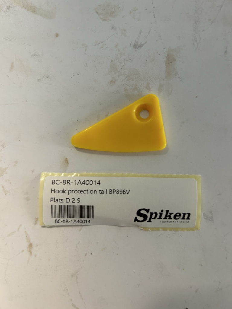 Hook protection tail BP896V