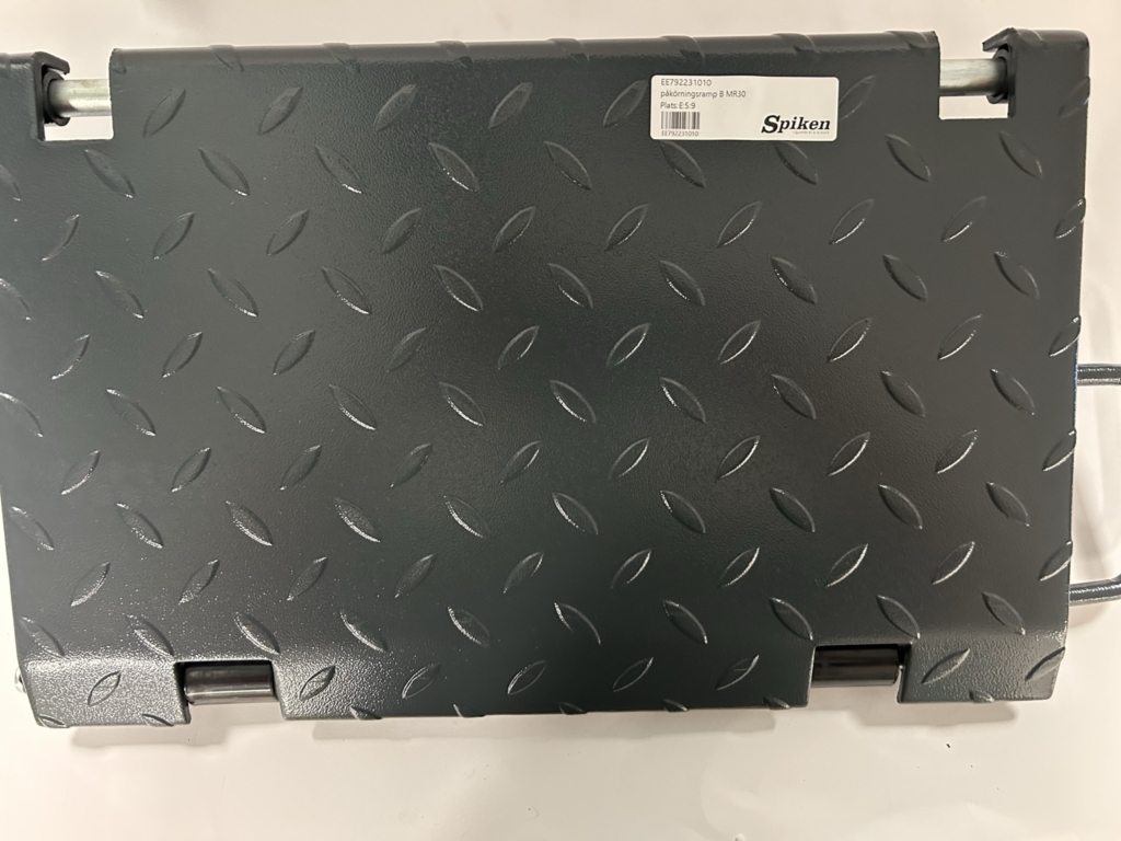 Påkörningsramp B MR30