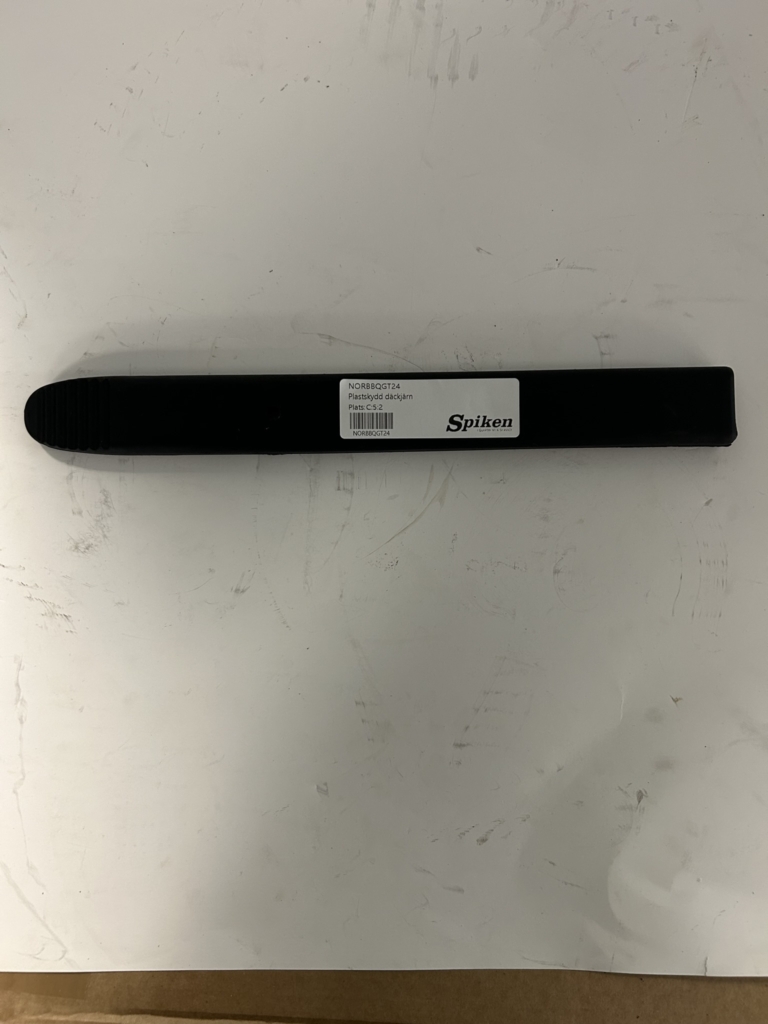 Plastskydd däckjärn