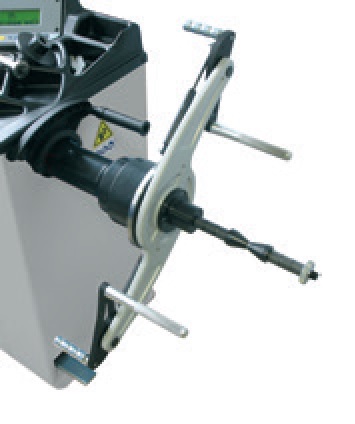 Mc-Fäste Ravaglioli